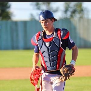 Meet your Posher, Eli